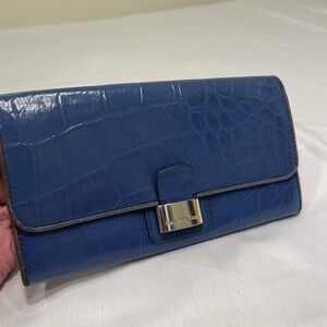 Vintage Francesco Biasia snakeskin leather Women’s Wallet turquoise Gold Buckles